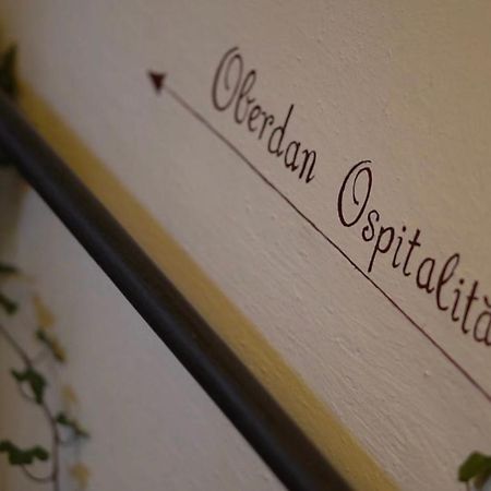 Oberdan Ospitalita' Bed and Breakfast Todi Exteriör bild