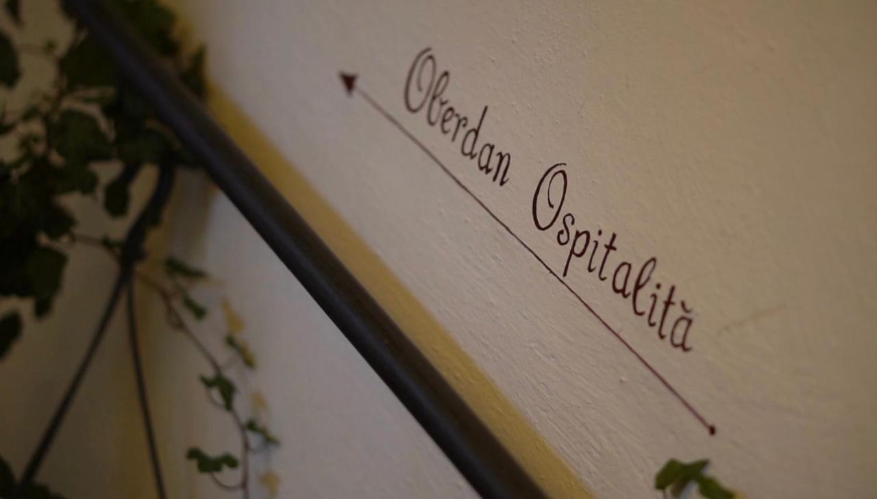 Oberdan Ospitalita' Bed and Breakfast Todi Exteriör bild